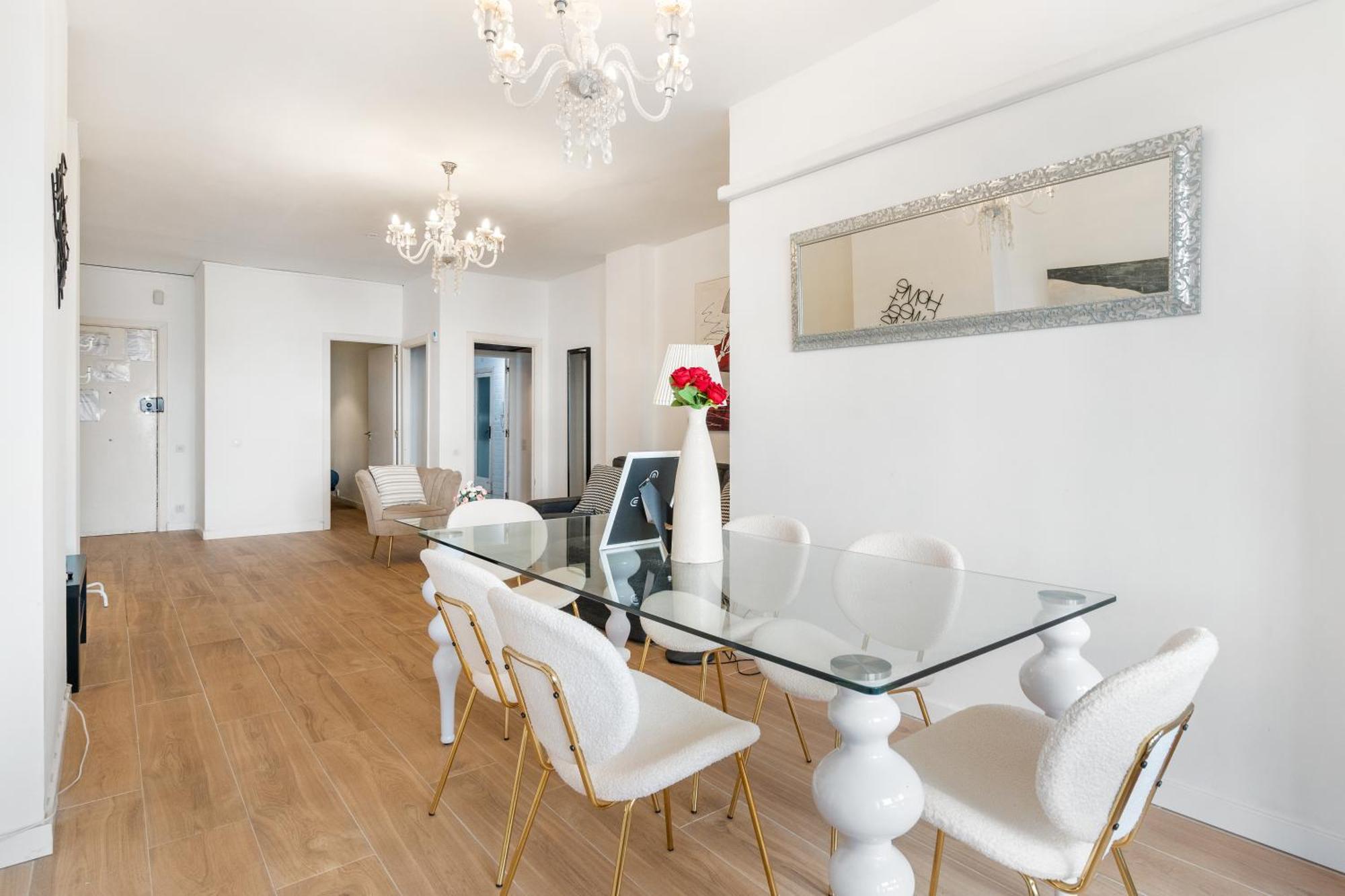 Fridays Flats Spacious 4Br Family Retreat Barcelona Exterior photo