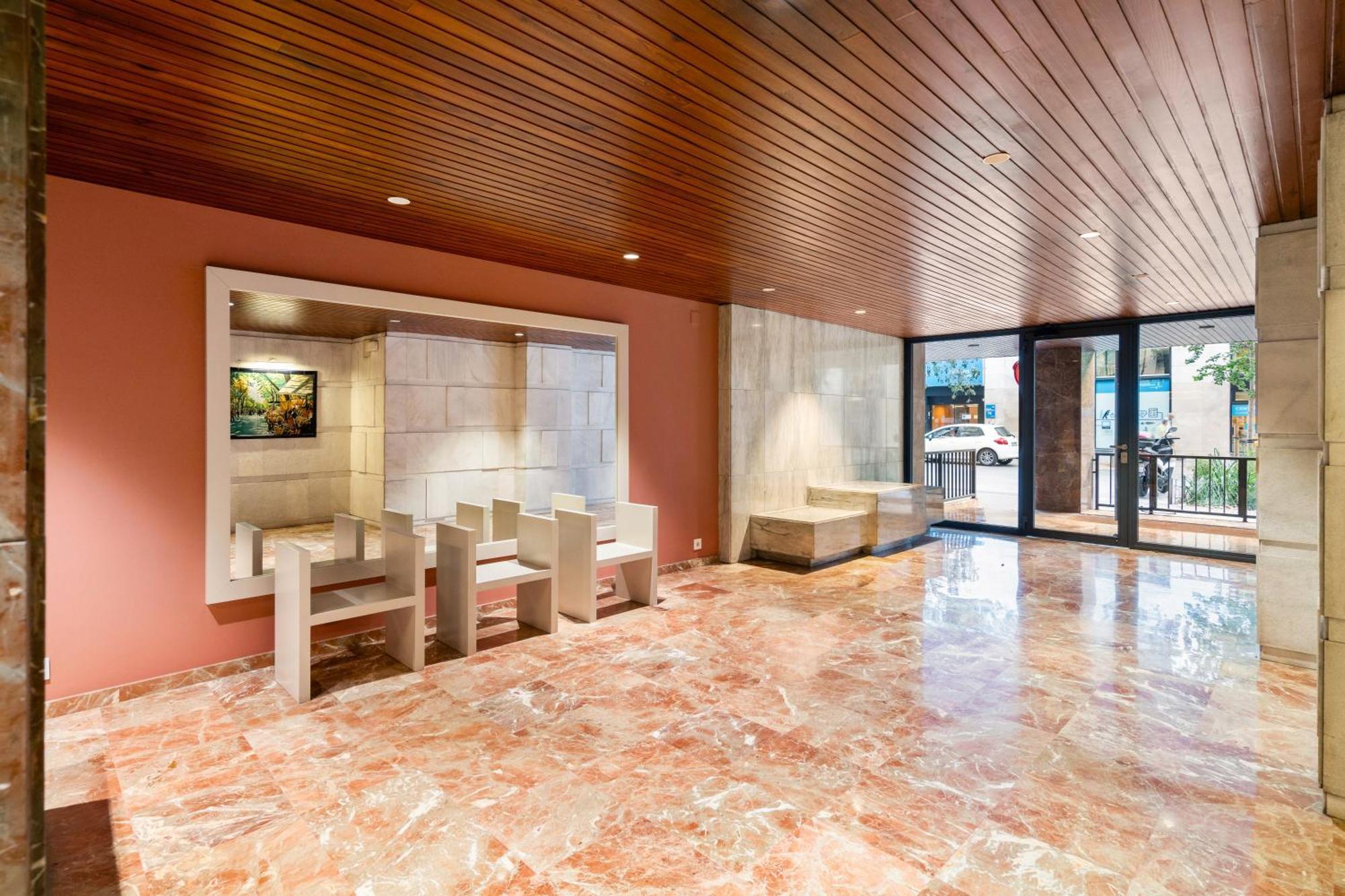 Fridays Flats Spacious 4Br Family Retreat Barcelona Exterior photo